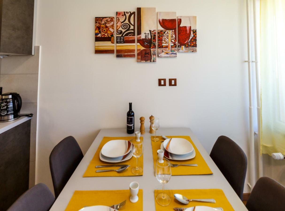 Apartment Arnold غييكا المظهر الخارجي الصورة
